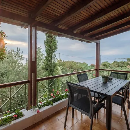Panagea Apartment *