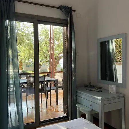 Panagea Apartament *